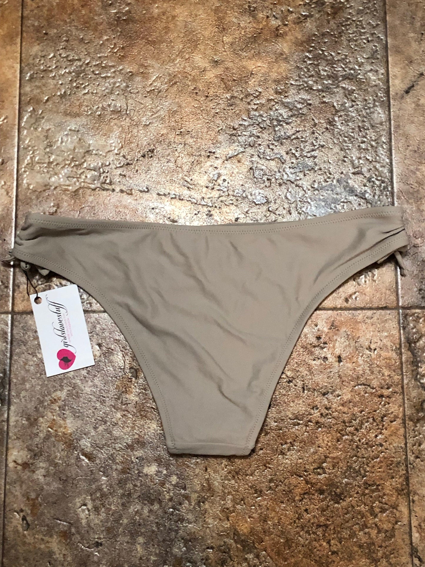 Aerie Women's Cheeky Bikini Bottom - GMBU Apparel