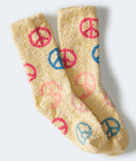 Aeropostale Women's Fuzzy Socks - GMBU Apparel